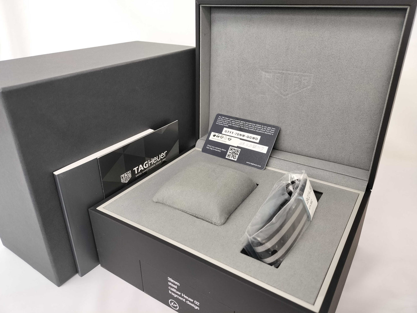 TAG Heuer × FRAGMENT DESIGN カレラ キャリバーホイヤー02 バイ フラグメント 藤原ヒロシ 世界限定500本 CBK221A.EB0171 メンズ