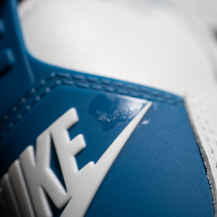 NIKE AIR JORDAN 4 RETRO MILITARY BLUE ナイキ メンズ エアジョーダン4 レトロ FV5029-141 メンズ スニーカー