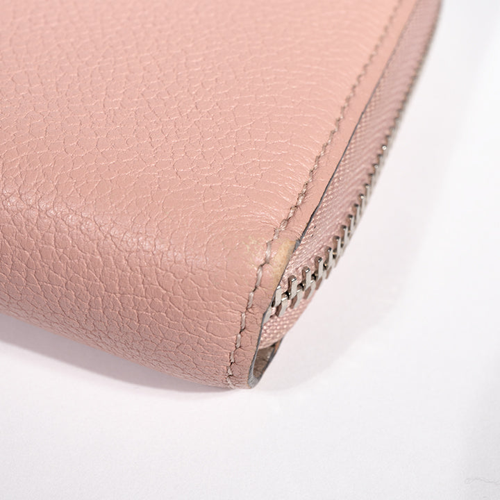 LOUIS VUITTON ルイヴィトン ポルトフォイユコメット 長財布 財布 トリヨンレザー レディース ピンク系 M63103