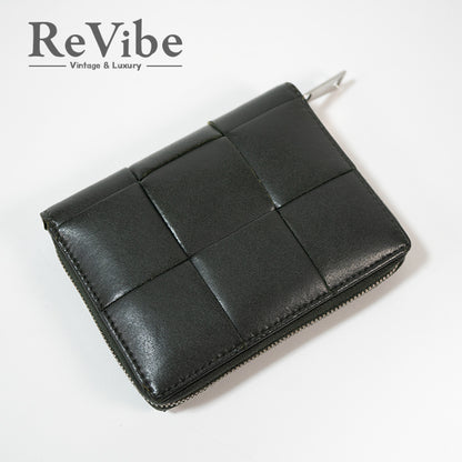 BOTTEGA VENETA ボッテガ ヴェネタ スモール カセット コンパクトジップアラウンドウォレット マキシイントレチャート ラウンドファスナー 2つ折り財布 ユニセックス レディース メンズ