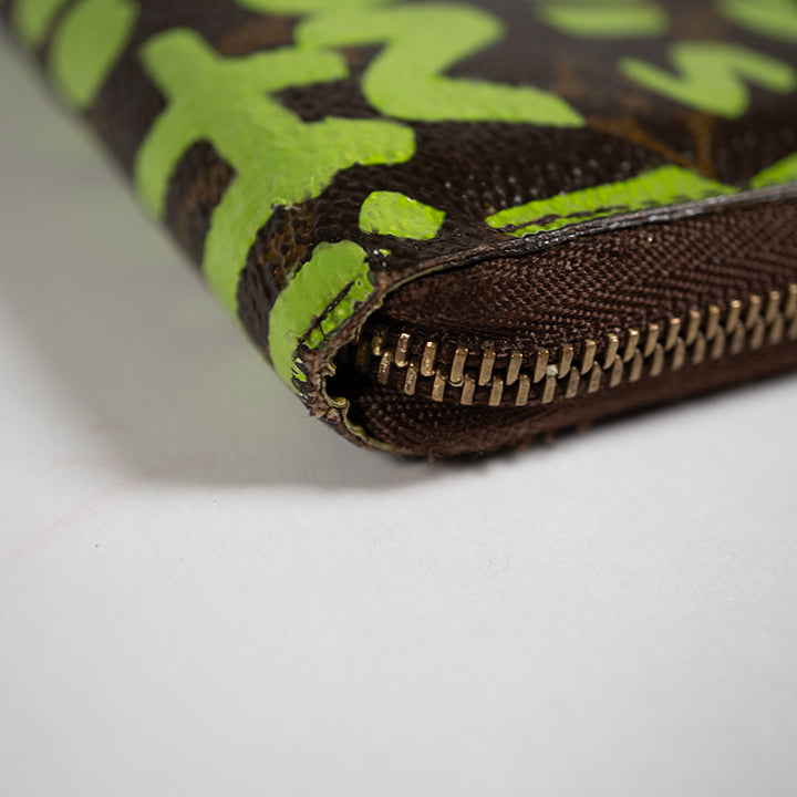 LOUIS VUITTON ルイヴィトン モノグラム グラフィティ ジッピー コインパース M93709 ヴィンテージ コインケース 小銭入れ リペアあり