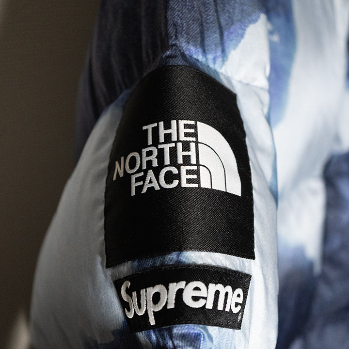 Supreme ×The North Face シュプリーム Bleached Denim Print Nuptse Jacket ノースフェイス ダウンジャケットND521001