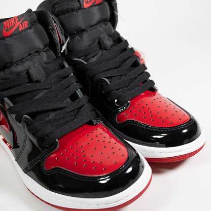 NIKE AIR JORDAN 1 RETRO HIGH OG BRED PATENT ナイキ エアジョーダン1レトロハイ ブレッド パテント スニーカー 555088-063