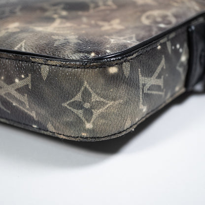 LOUIS VUITTON ルイヴィトン モノグラム ギャラクシー アルファ メッセンジャー ブラック M44165 メンズ ボディバッグ