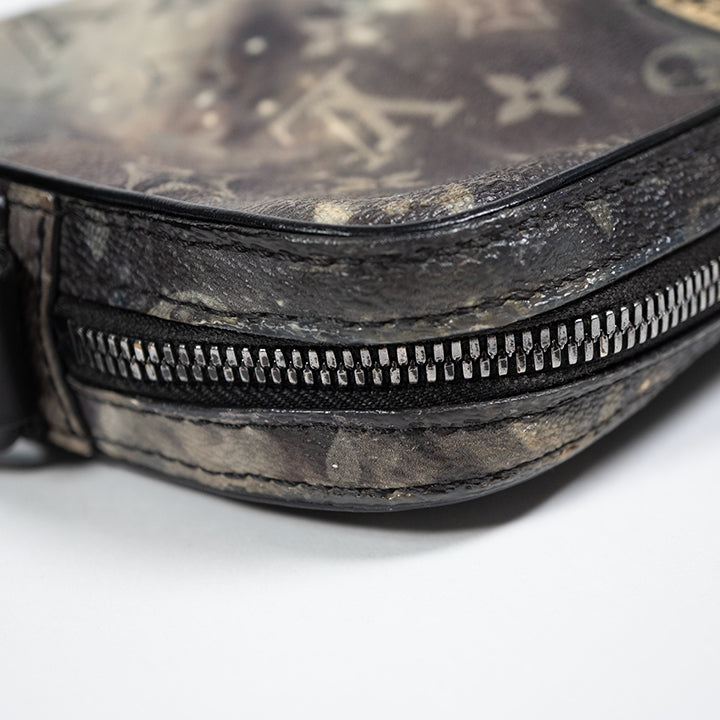 LOUIS VUITTON ルイヴィトン モノグラム ギャラクシー アルファ メッセンジャー ブラック M44165 メンズ ボディバッグ