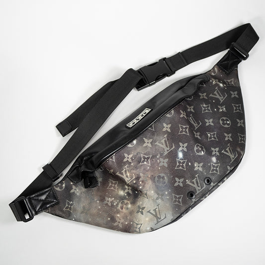 LOUIS VUITTON ルイヴィトン ギャラクシー ディスカバリー バムバッグ ウエストバッグ ボディバッグ M44444 メンズ バッグ