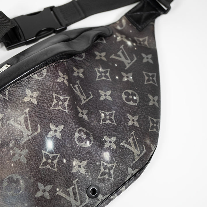 LOUIS VUITTON ルイヴィトン モノグラム ギャラクシー ディスカバリー バムバッグ ウエストバッグ ボディバッグ M44444 メンズ バッグ