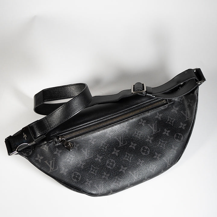 LOUIS VUITTON ルイヴィトン モノグラム エクリプス ディスカバリー