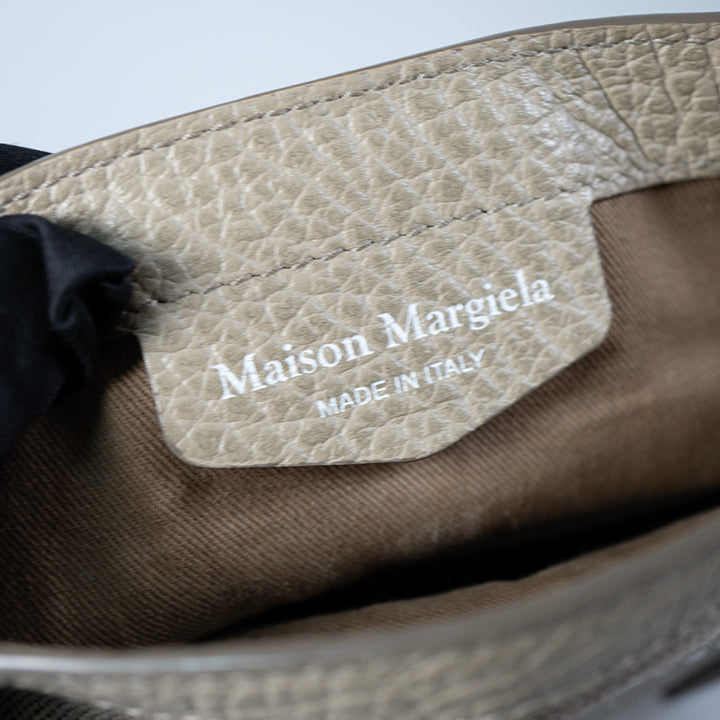 Maison Margiela メゾン マルジェラ 5AC マイクロ S56WG0081 レザー グレージュ ハンドバッグ レディース
