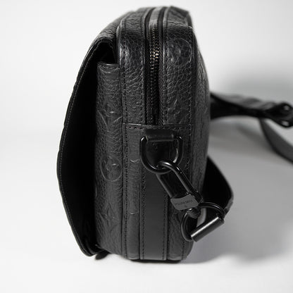LOUIS VUITTON ルイヴィトン スティーマー メッセンジャー モノグラム ショルダーバッグ クロスボディバッグ トリヨン レザー ブラック 黒 M57307 メンズ RFID
