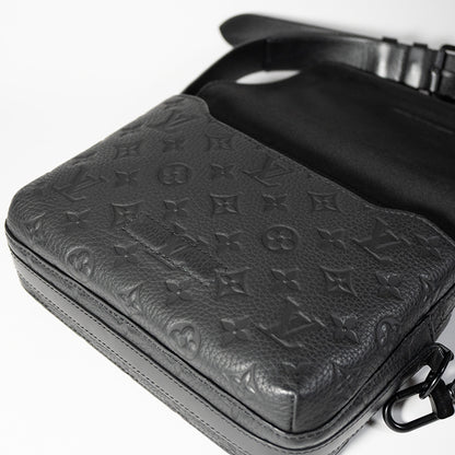 LOUIS VUITTON ルイヴィトン スティーマー メッセンジャー モノグラム ショルダーバッグ クロスボディバッグ トリヨン レザー ブラック 黒 M57307 メンズ RFID