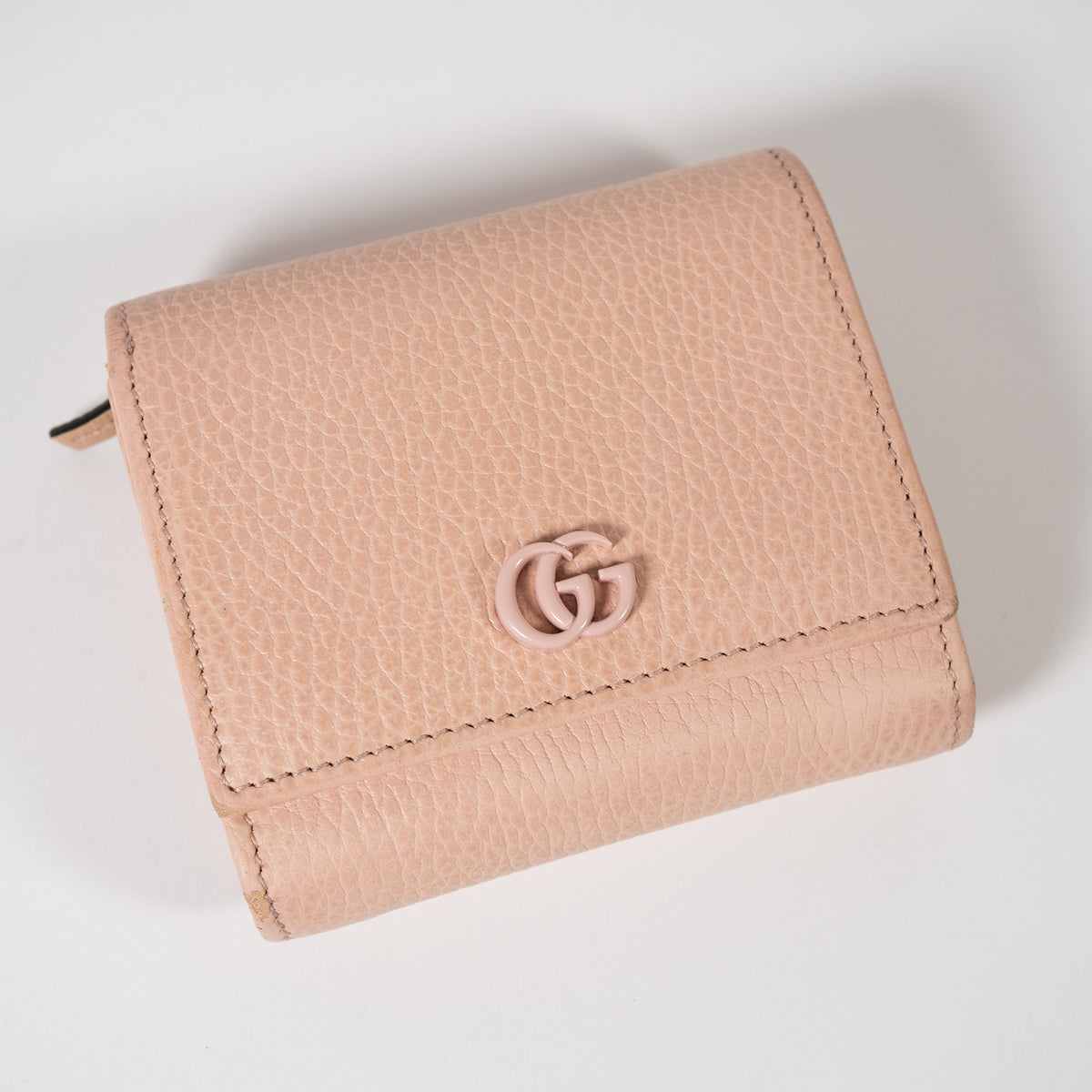 グッチ GGマーモント 598587 ピンク 正面