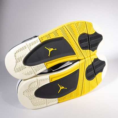 Nike Women's Air Jordan 4 Retro Vivid Sulfur ナイキ ウィメンズ エアジョーダン4 レトロ AQ9129-101 メンズ スニーカー