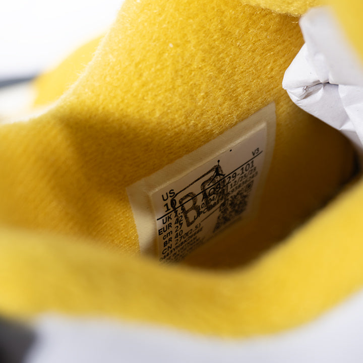 Nike Women's Air Jordan 4 Retro Vivid Sulfur ナイキ ウィメンズ エアジョーダン4 レトロ AQ9129-101 メンズ スニーカー