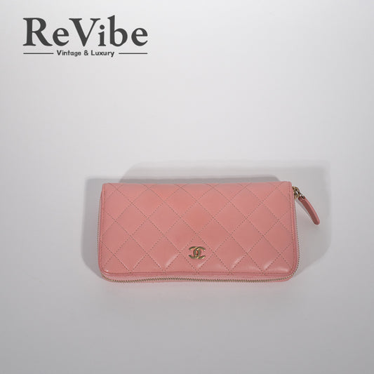 CHANEL シャネル ラムスキン マトラッセ ラウンドジップ 長財布 A50097 レディース