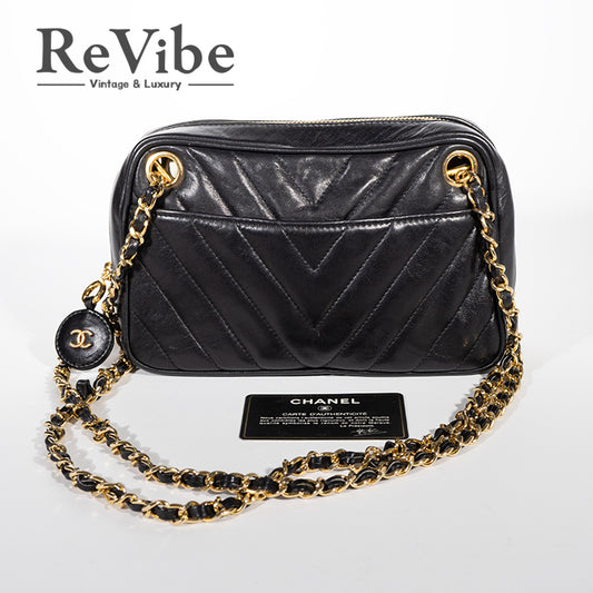 CHANEL ラムスキン Vスティッチ シェブロン チェーンショルダー シャネル ヴィンテージ レディース
