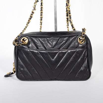 CHANEL ラムスキン Vスティッチ シェブロン チェーンショルダー シャネル ヴィンテージ レディース