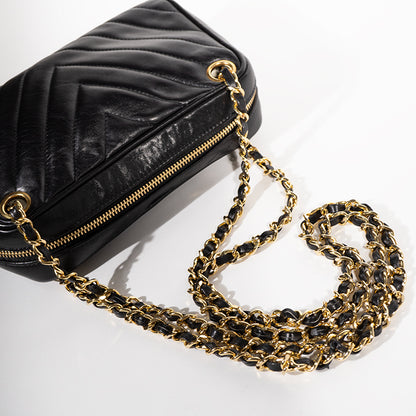 CHANEL ラムスキン Vスティッチ シェブロン チェーンショルダー シャネル ヴィンテージ レディース