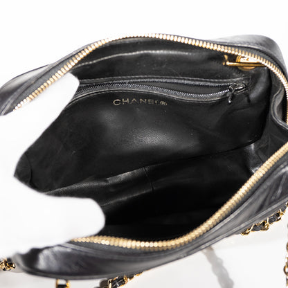 CHANEL ラムスキン Vスティッチ シェブロン チェーンショルダー シャネル ヴィンテージ レディース