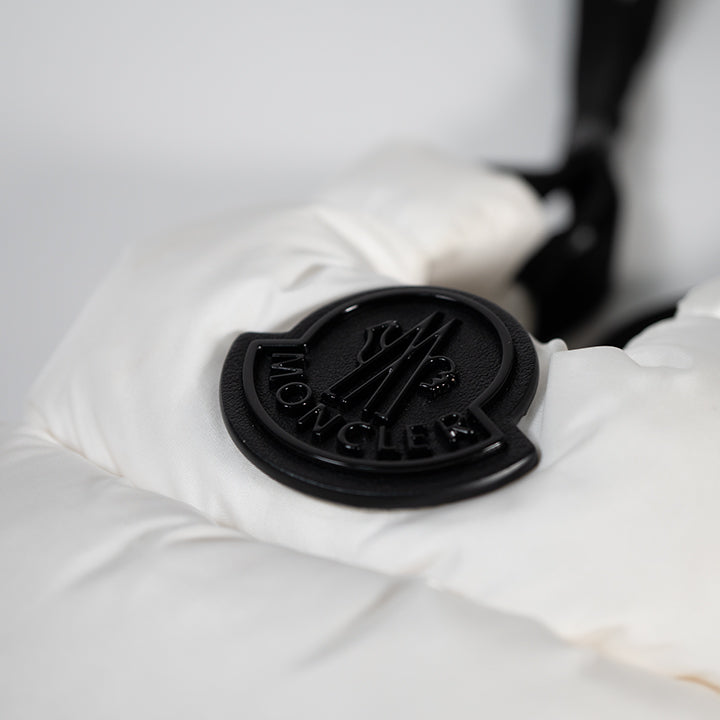 MONCLER LEGERE TOTE SMALL モンクレール ショルダーバッグ レジェール トート スモール クロスボディバッグ 斜め掛けバッグ ポシェット ダウン